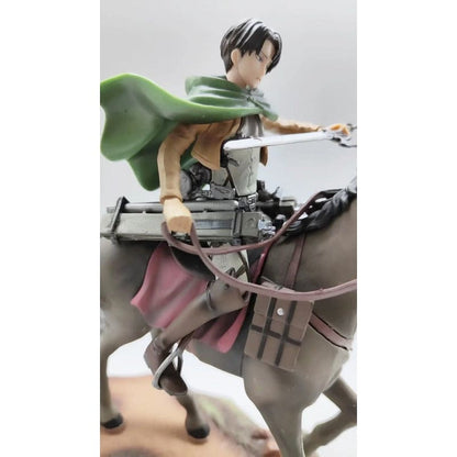 Figurine Levi Ackerman - Attaque des Titans™- Figurine Manga France